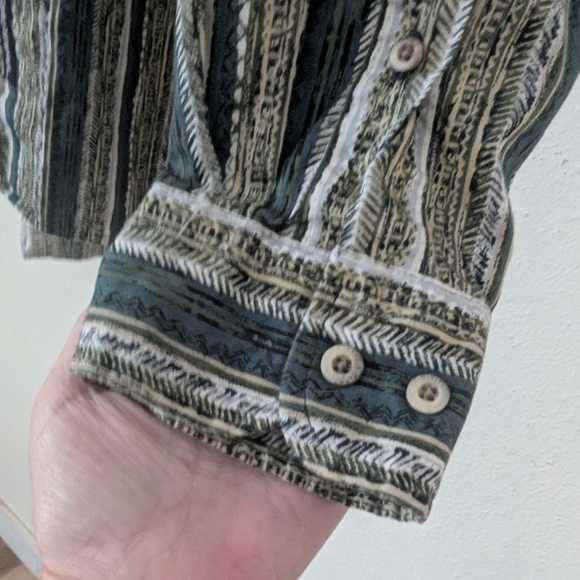Vintage 90s Greg Norman Funky Stripe Button Down Shirt, Size Large - Picture 6 of 10